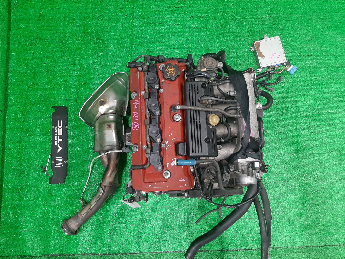 Двигатель HONDA S2000 AP1 F20C 1005934 1 ракурс