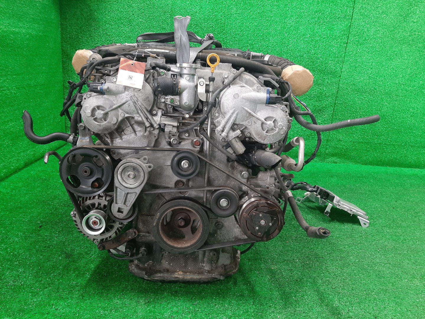 Двигатель NISSAN SKYLINE PV36 VQ35HR 538290C 2 ракурс