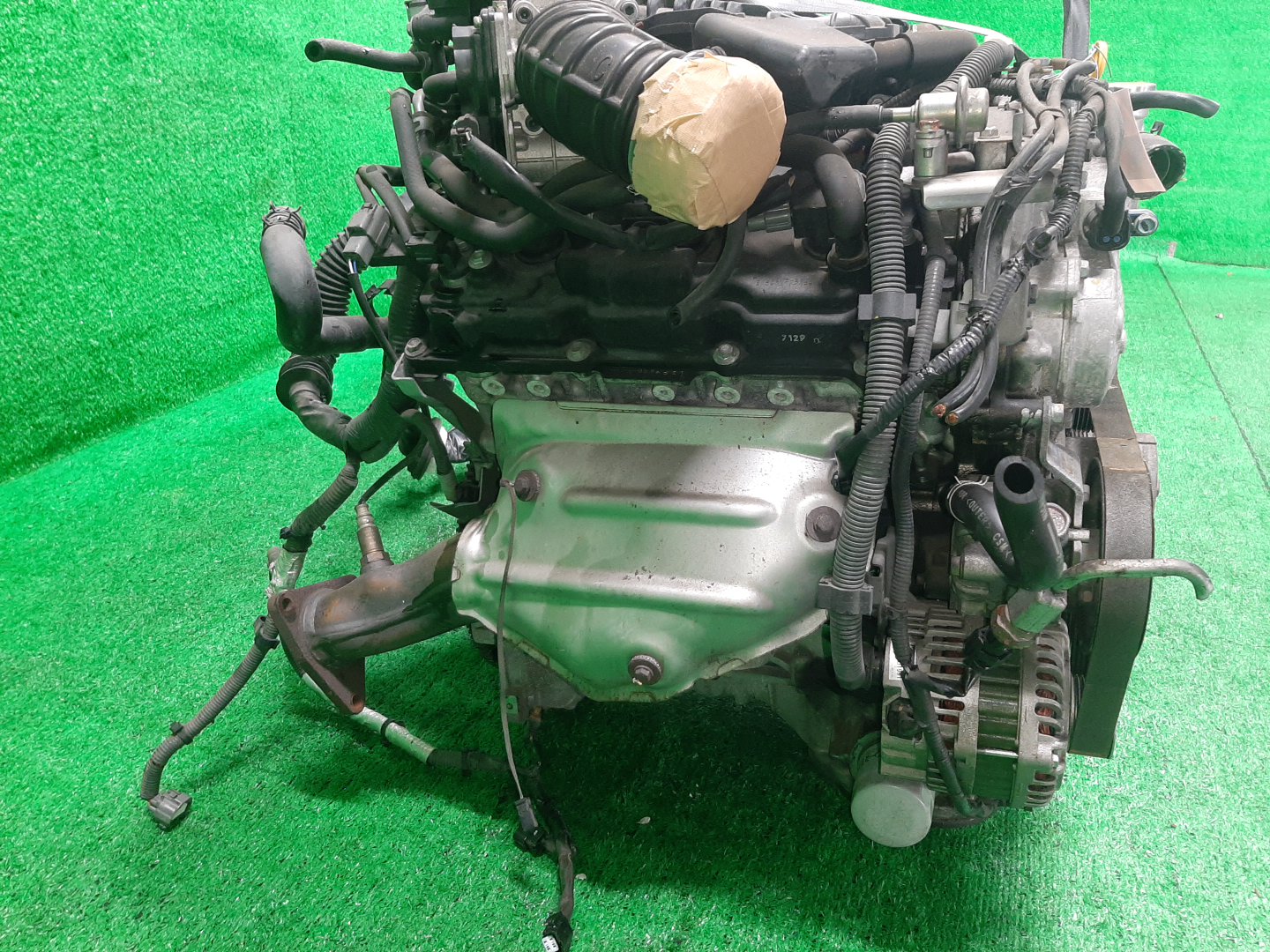 Двигатель NISSAN SKYLINE PV36 VQ35HR 538290C 3 ракурс