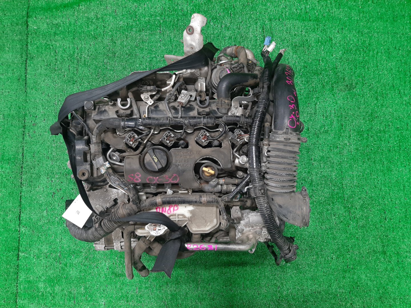 Двигатель MAZDA CX-30 DM8P S8-DPTS 30262720 1 ракурс