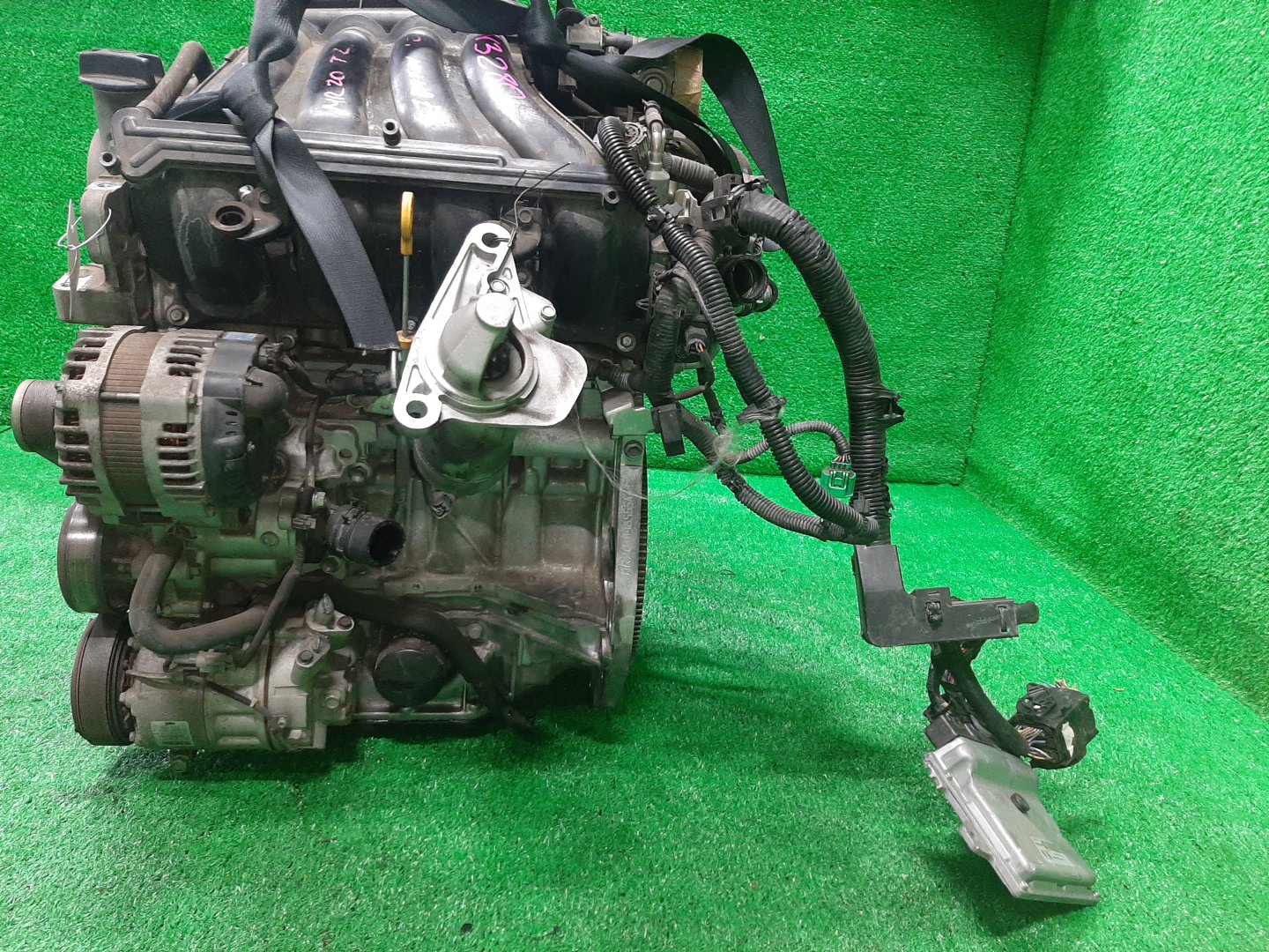 Двигатель NISSAN LANDY, SERENA SC25, CC25, C25 MR20DE 448555A 4 ракурс