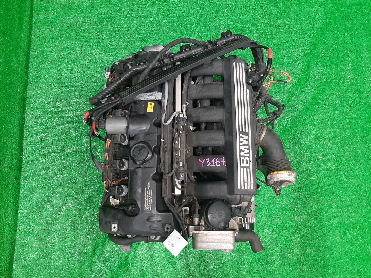 Двигатель BMW X1 E84 N52B30AE 18807721 1 ракурс Двигатель BMW X1 E84 N52B30AE 18807721 1 ракурс
