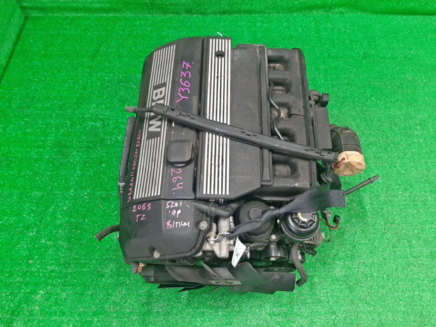 Двигатель BMW 5-Series, 3-Series, 320i, 520i E39, E46 M52B20, M52B20TU, 206S4 M52 1 ракурс