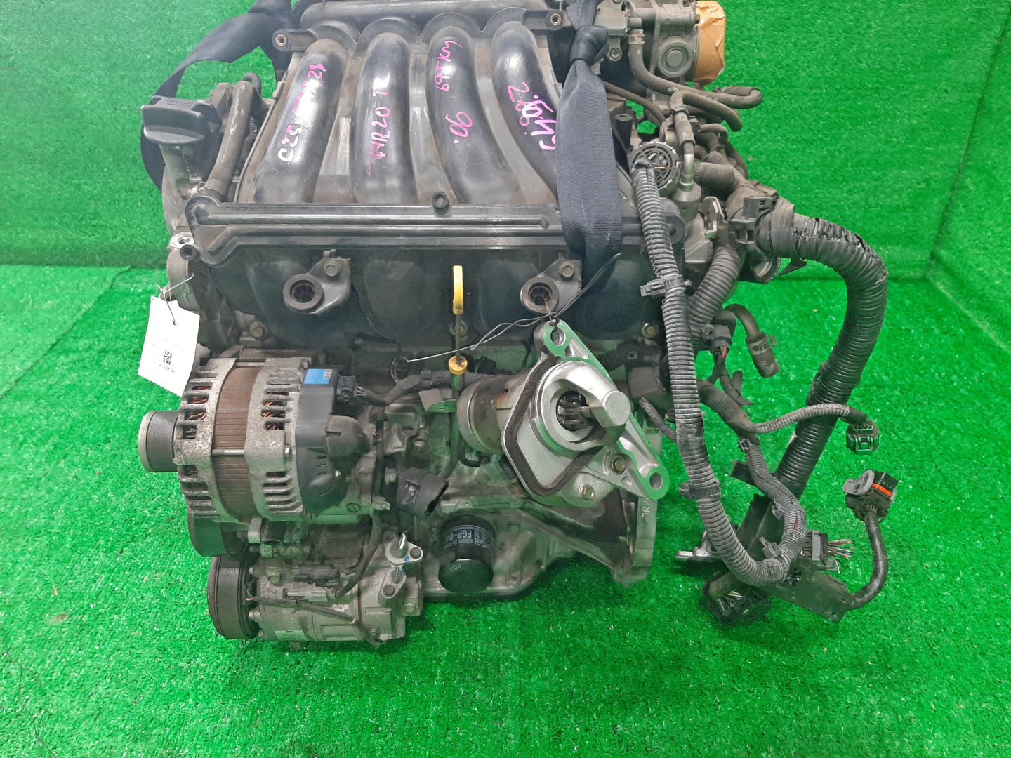 Двигатель NISSAN LANDY, SERENA SC25, CC25, C25 MR20DE 272121A 5 ракурс