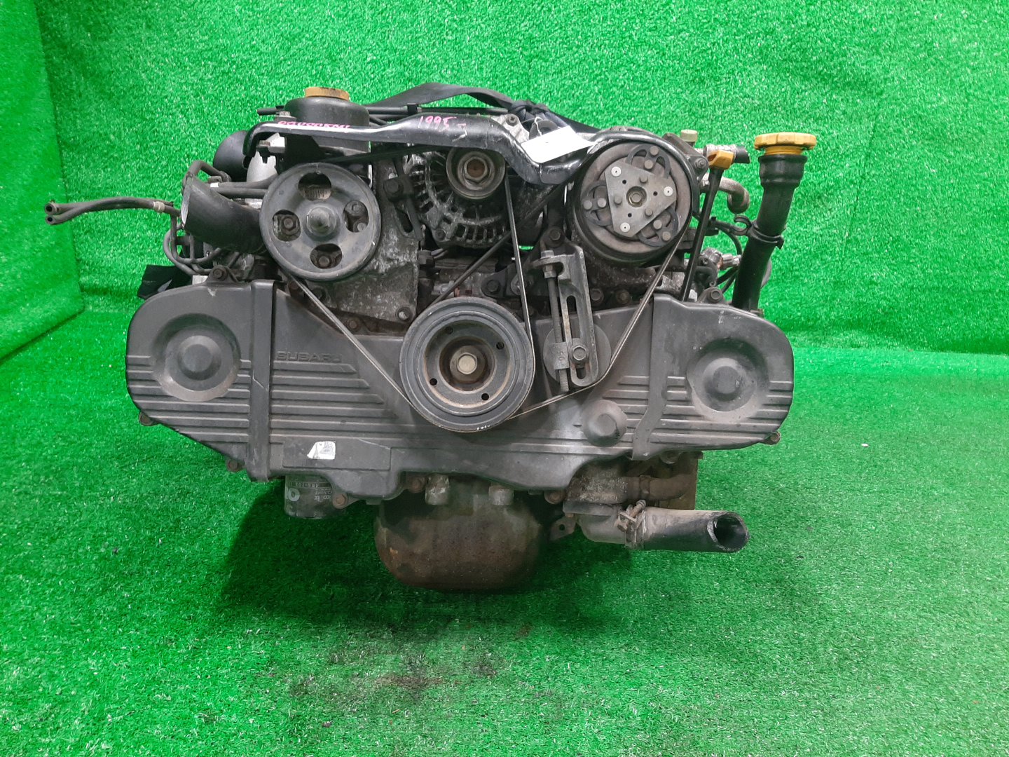 Двигатель SUBARU IMPREZA GF6 EJ18 EJ18EDW4FE 2 ракурс