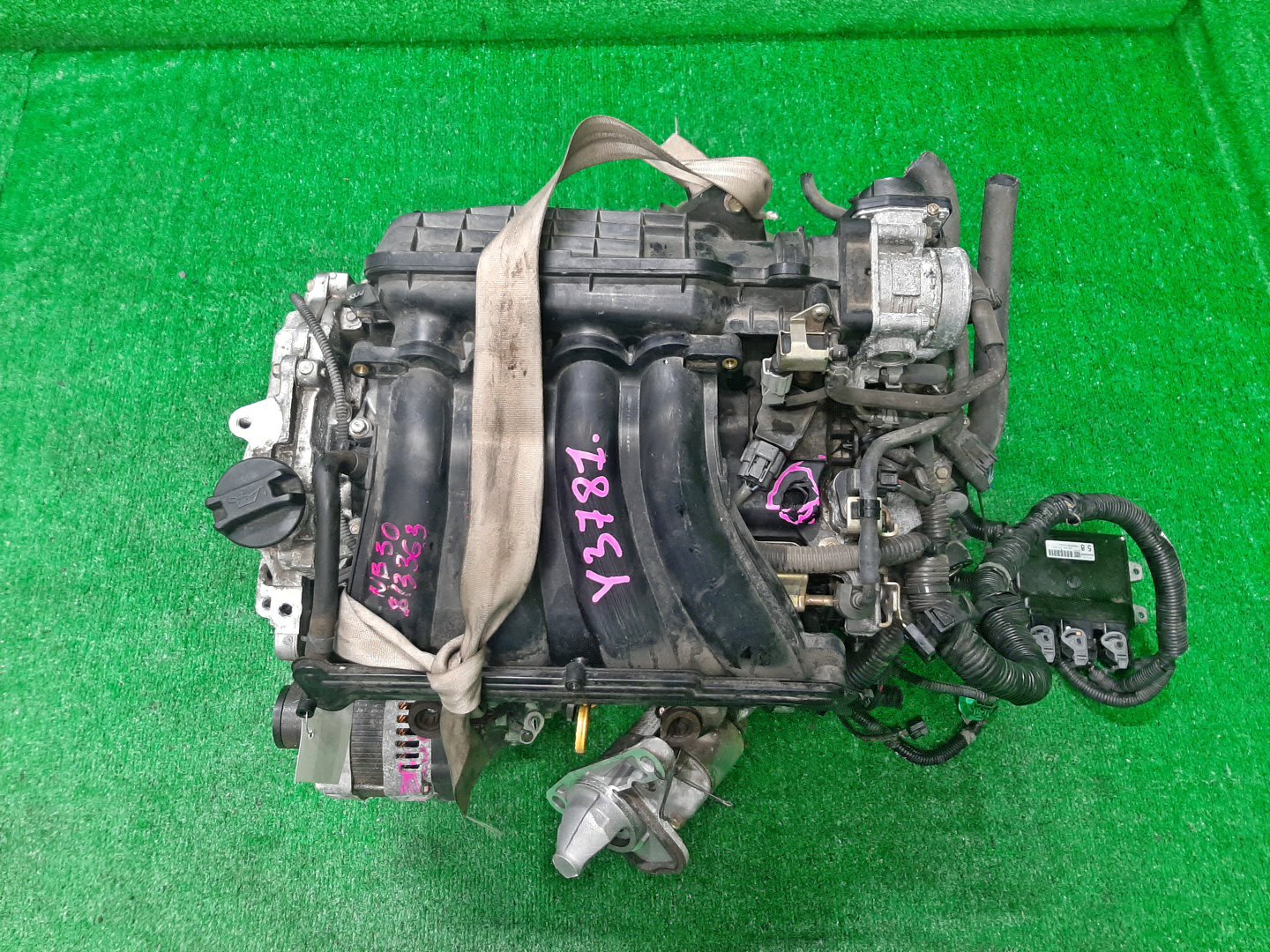 Двигатель NISSAN LAFESTA NB30 MR20DE 045760A 1 ракурс