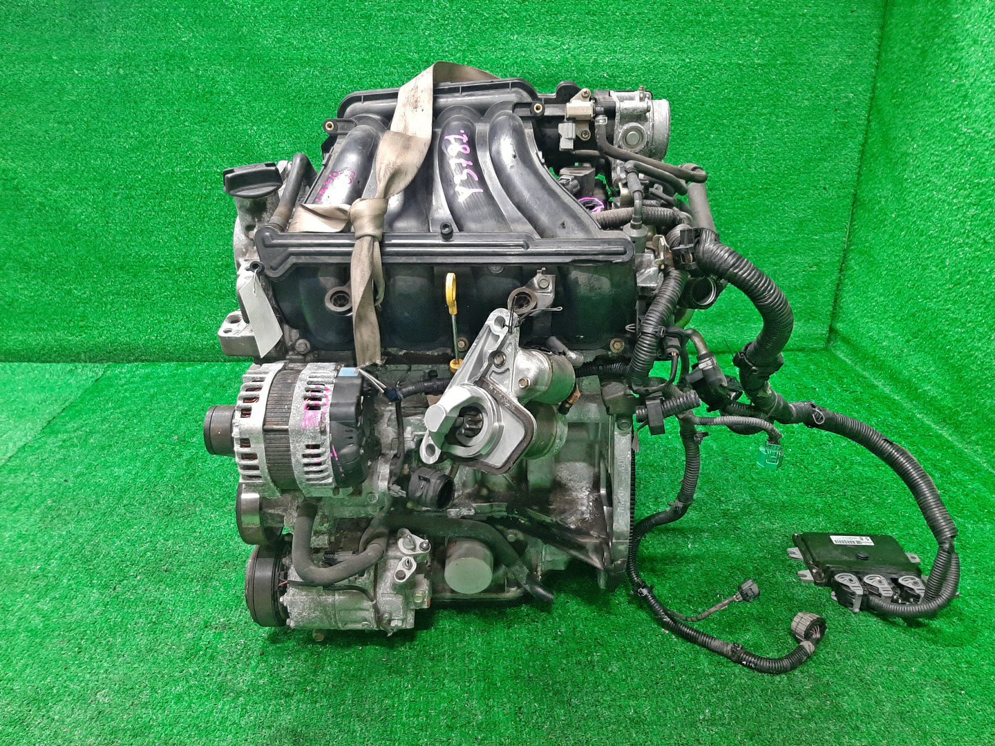 Двигатель NISSAN LAFESTA NB30 MR20DE 045760A 5 ракурс