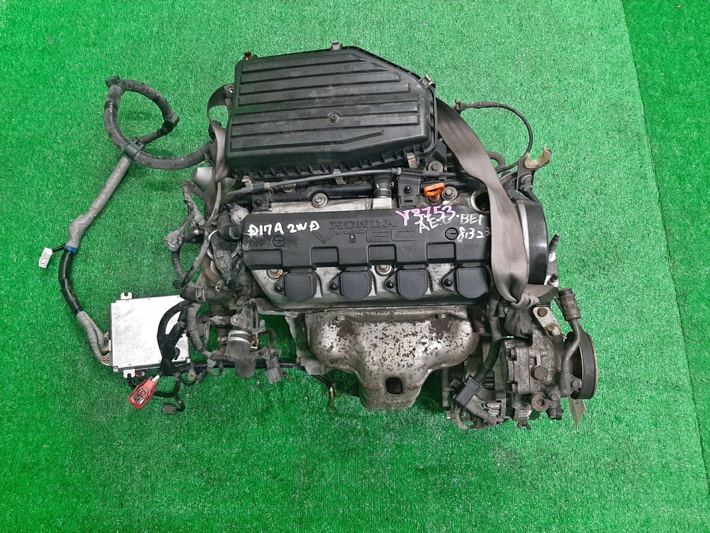 Двигатель HONDA CIVIC, STREAM, EDIX, CIVIC FERIO EU3, ES3, EU4, ET2, EN2, RN2, RN1, BE1, BE2 D17A 4010259 1 ракурс