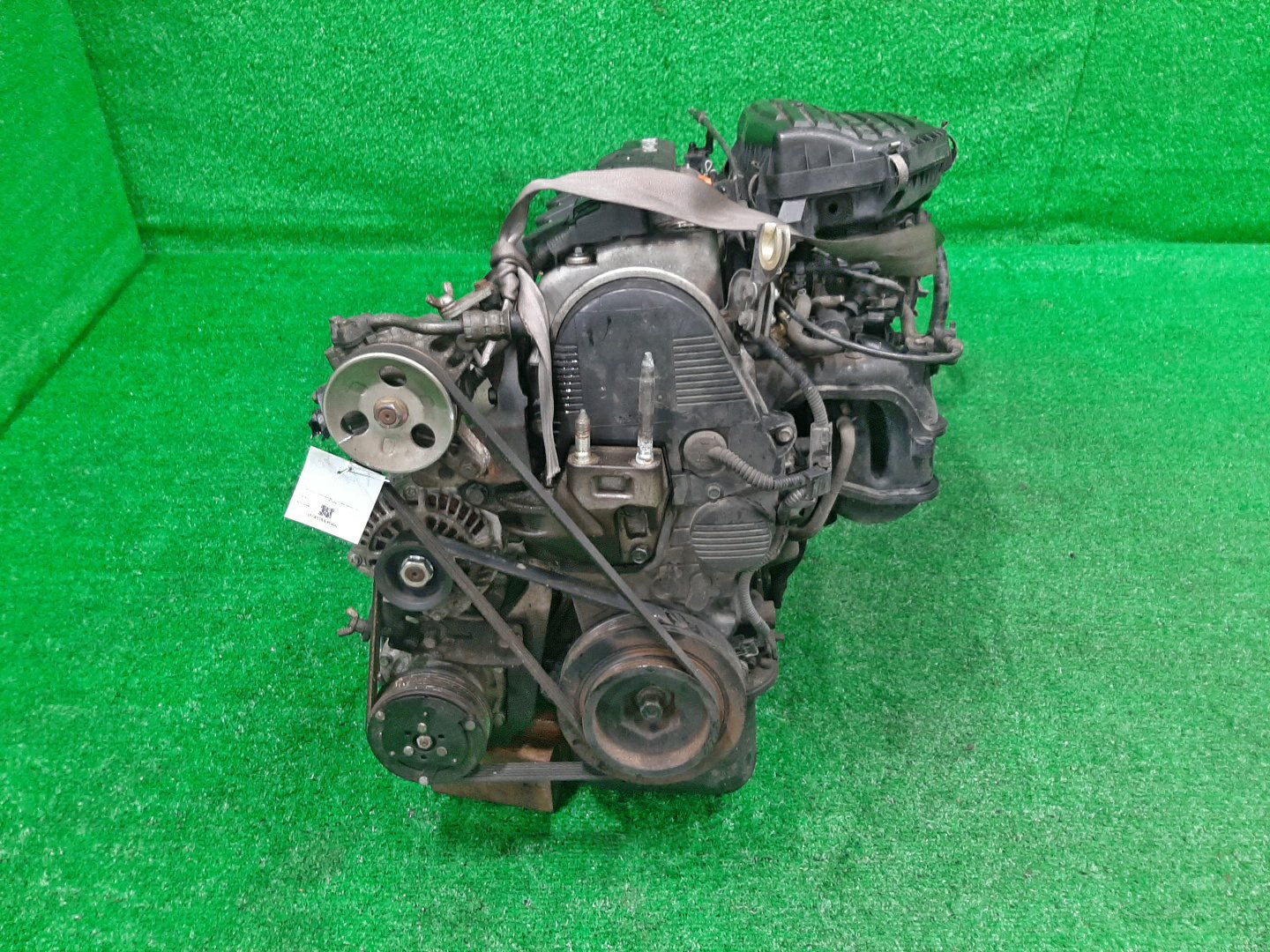 Двигатель HONDA CIVIC, STREAM, EDIX, CIVIC FERIO EU3, ES3, EU4, ET2, EN2, RN2, RN1, BE1, BE2 D17A 4010259 2 ракурс
