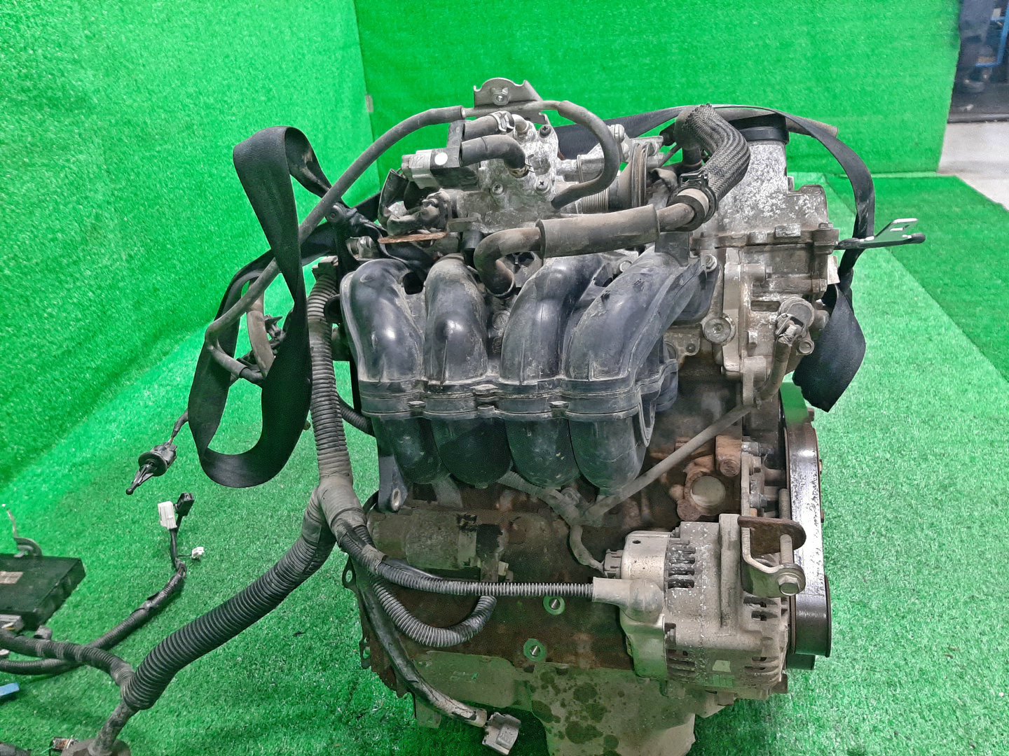 Двигатель TOYOTA PASSO SETTE M512E 3SZ-VE 2338134 4 ракурс