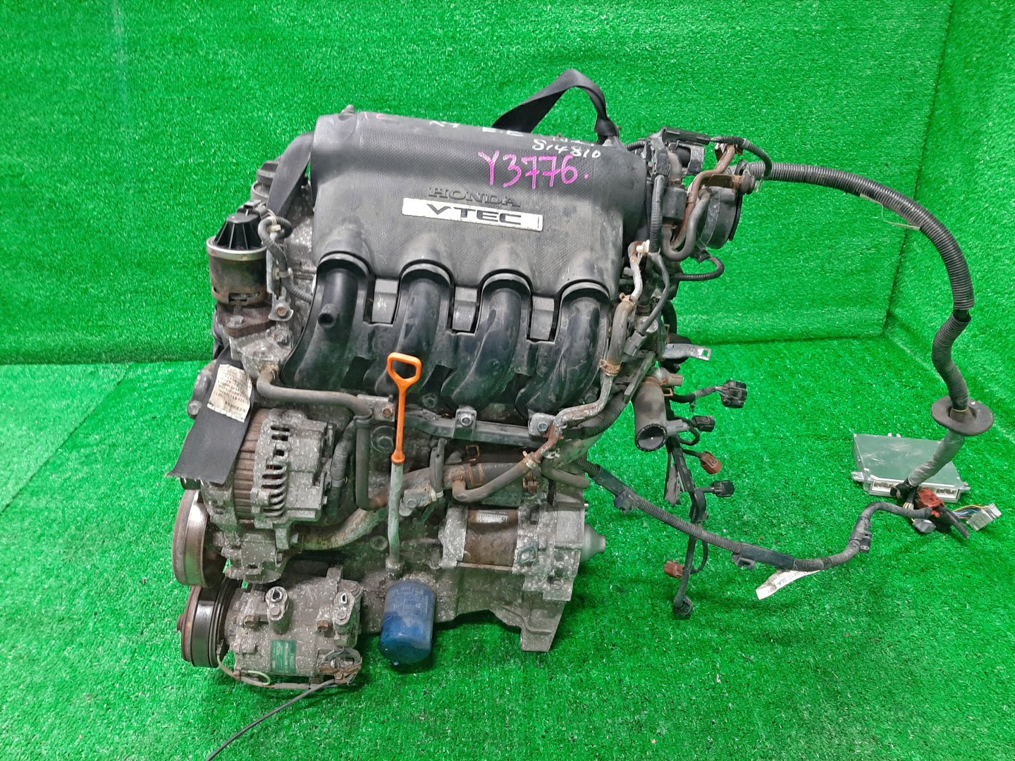 Двигатель HONDA AIRWAVE GJ1, GJ2 L15A VTEC 3 ракурс