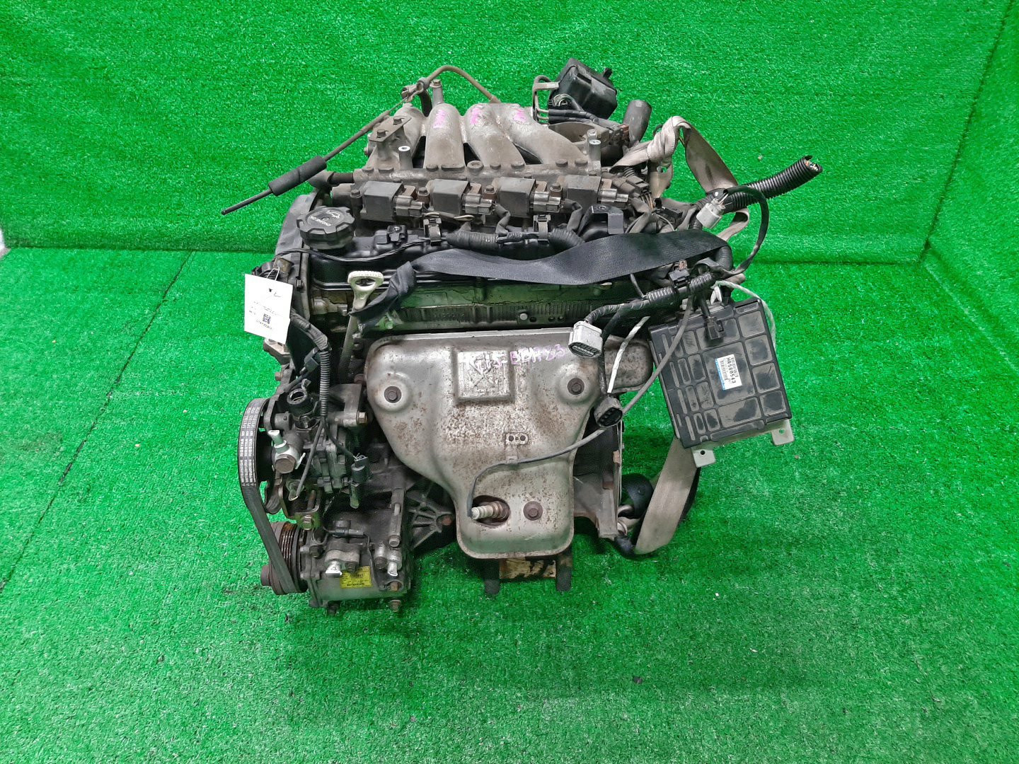Двигатель MITSUBISHI LANCER CEDIA, LANCER, MIRAGE DINGO CS2A, CS2W, CS2V, CQ2A 4G15 MD362933 4 ракурс Двигатель MITSUBISHI LANCER CEDIA, LANCER, MIRAGE DINGO CS2A, CS2W, CS2V, CQ2A 4G15 MD362933 4 ракурс