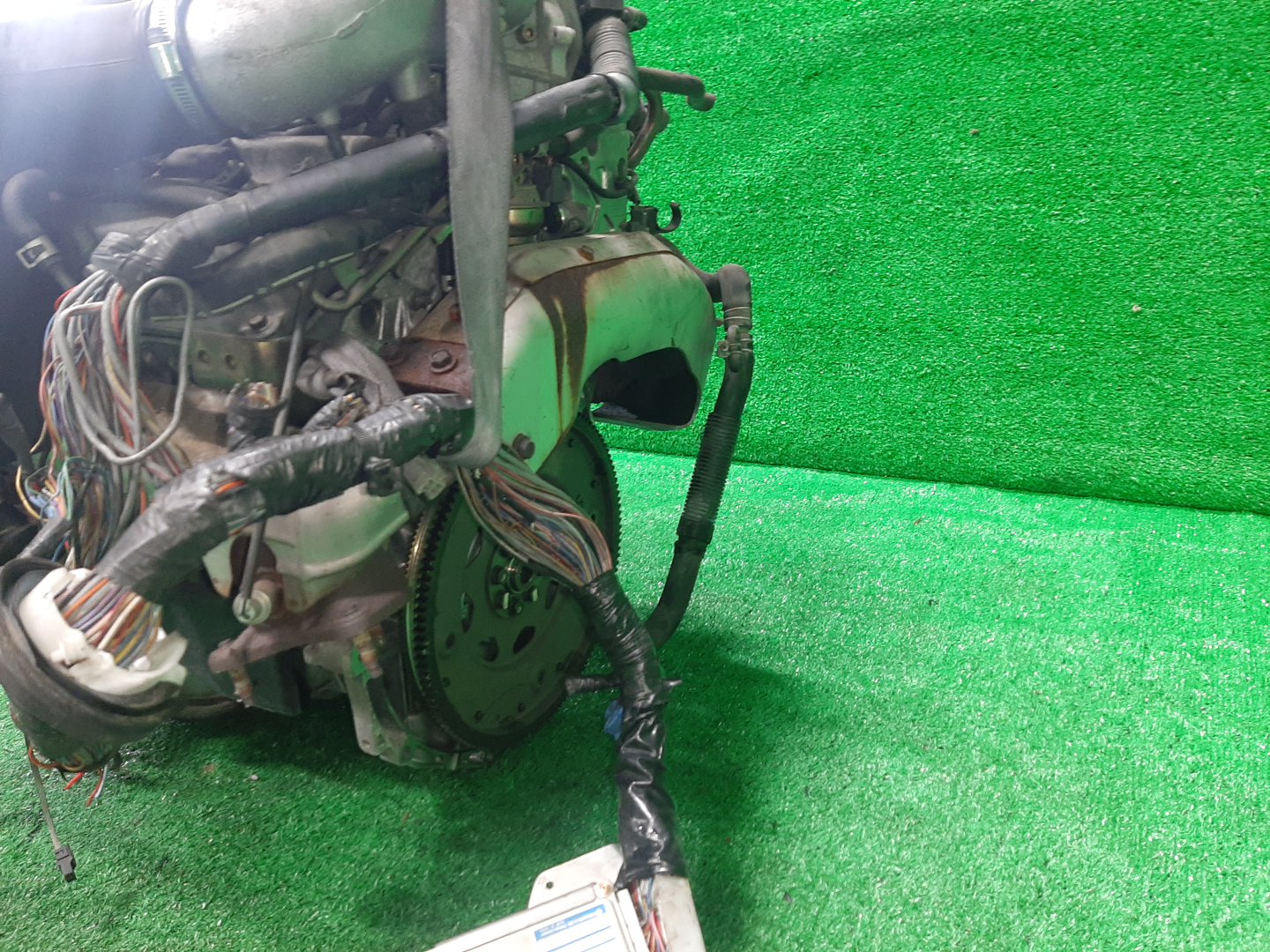 Двигатель NISSAN LEOPARD JHY33 VQ30DD 798770A 5 ракурс