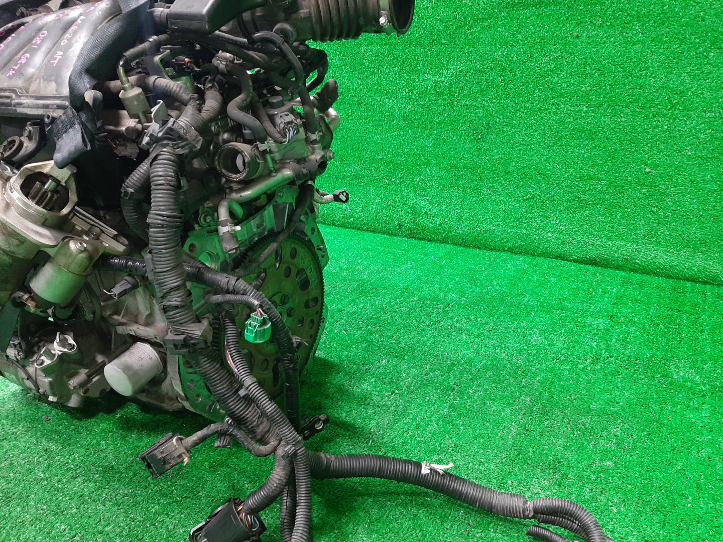 Двигатель NISSAN LAFESTA B30 MR20DE 753938A 5 ракурс