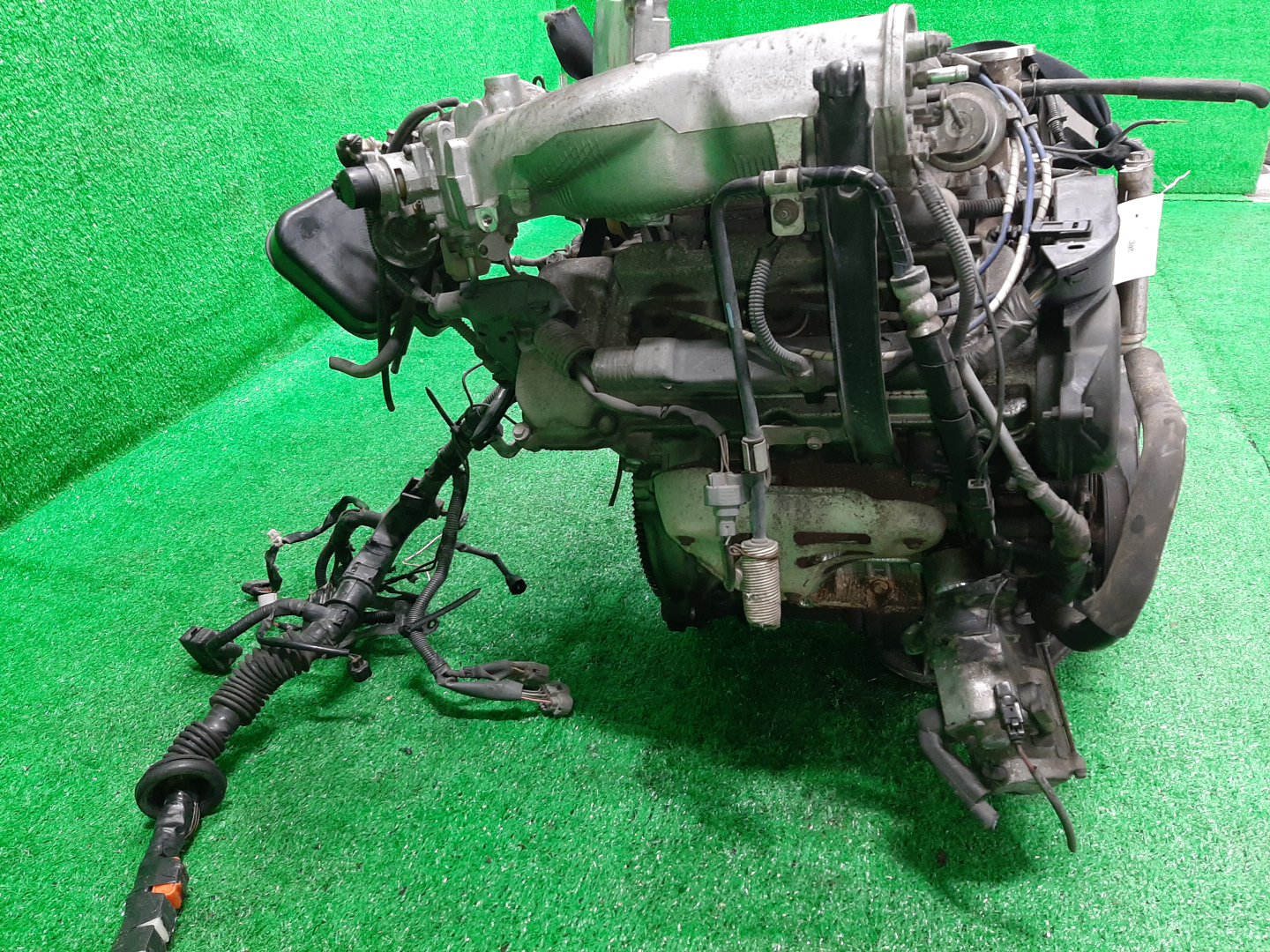 Двигатель TOYOTA WINDOM, MARK II QUALIS MCV20, MCV20W 1MZ-FE HE VVTI 3 ракурс