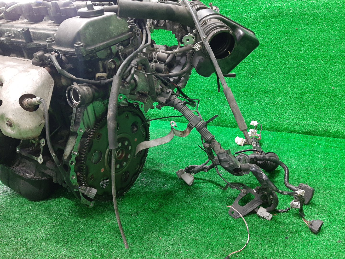 Двигатель TOYOTA WINDOM, MARK II QUALIS MCV20, MCV20W 1MZ-FE HE VVTI 5 ракурс