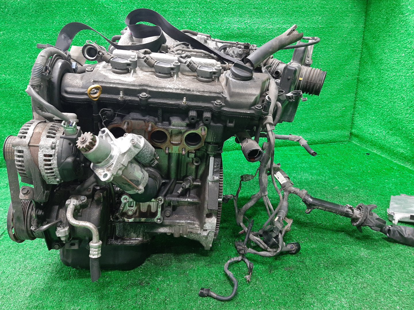 Двигатель TOYOTA ALPHARD MNH15W 1MZ-FE 1MOD 4 ракурс Двигатель TOYOTA ALPHARD MNH15W 1MZ-FE 1MOD 4 ракурс