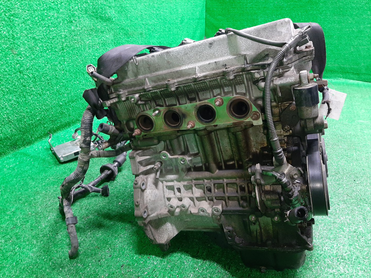 Двигатель TOYOTA COROLLA, PREMIO, COROLLA SPACIO, WISH, ALLION, COROLLA FIELDER, ALLEX, COROLLA RUNX, WILL VS ZZE124, ZZT245, ZZE124N, ZNE14G, ZZE124G, ZZE129 1ZZ-FE MEX 3 ракурс