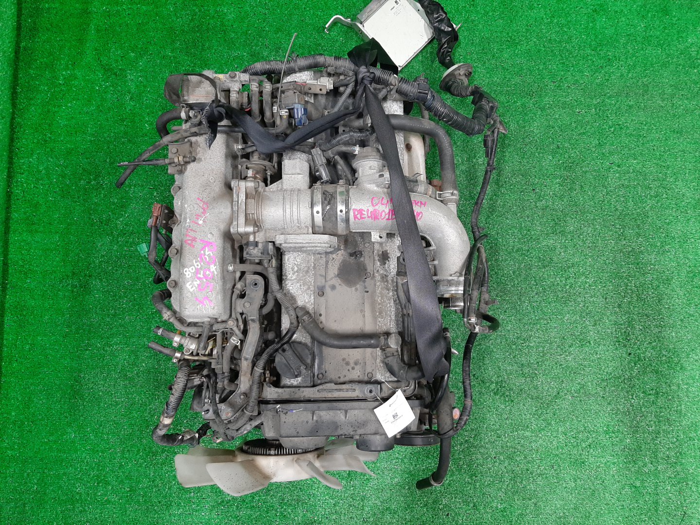 Двигатель NISSAN CEDRIC, GLORIA ENY34 RB25DET NEO 1 ракурс