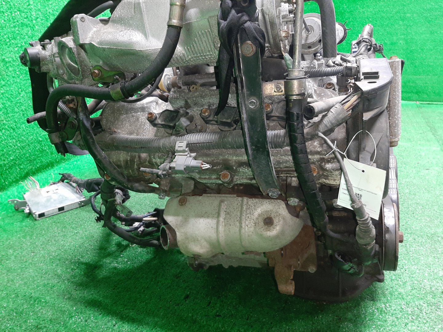 Двигатель TOYOTA ALPHARD MNH15W 1MZ-FE 1MOD 3 ракурс Двигатель TOYOTA ALPHARD MNH15W 1MZ-FE 1MOD 3 ракурс