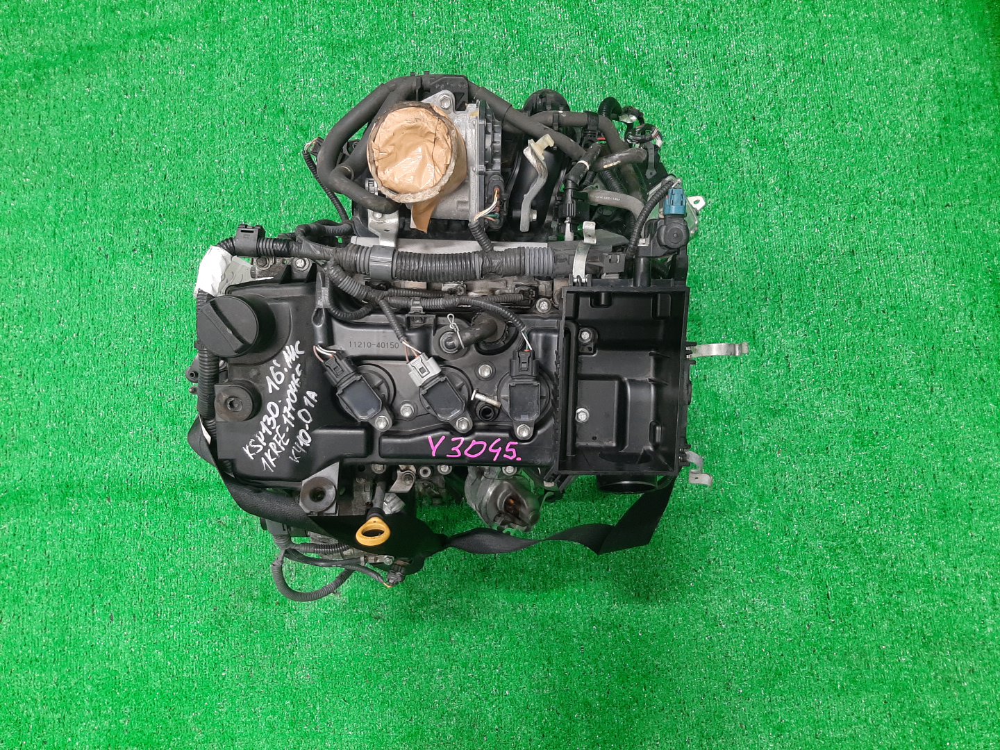Двигатель TOYOTA VITZ KSP130 1KR-FE 2MOD 1 ракурс