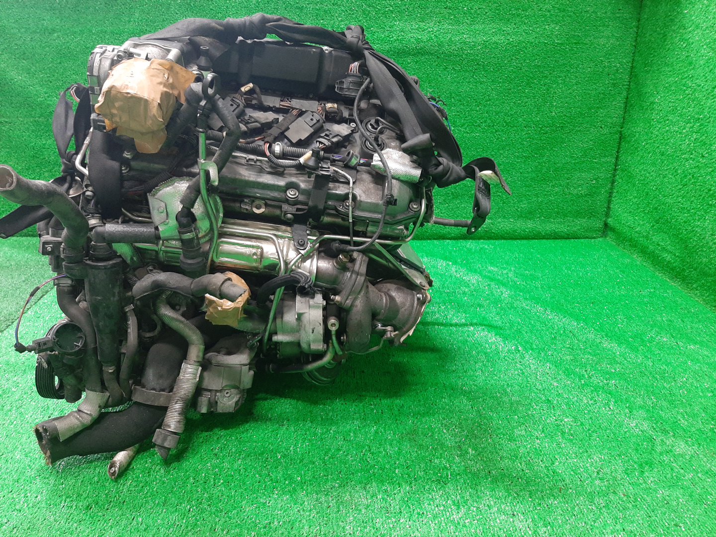 Двигатель BENTLEY FLYING SPUR, CONTINENTAL GT 3W2, 3W3, 3W4, 3W7, 394, 3W8, 393 BWRA 610HP 4 ракурс