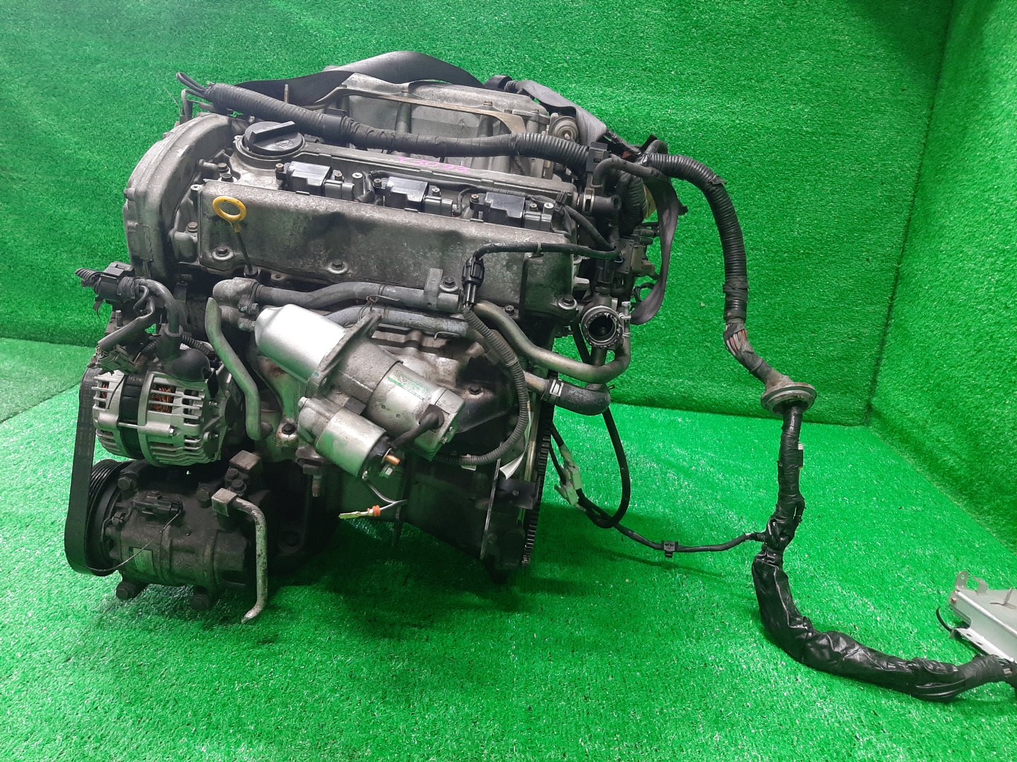Двигатель NISSAN CEFIRO A32 VQ20DE 150138A 4 ракурс Двигатель NISSAN CEFIRO A32 VQ20DE 150138A 4 ракурс