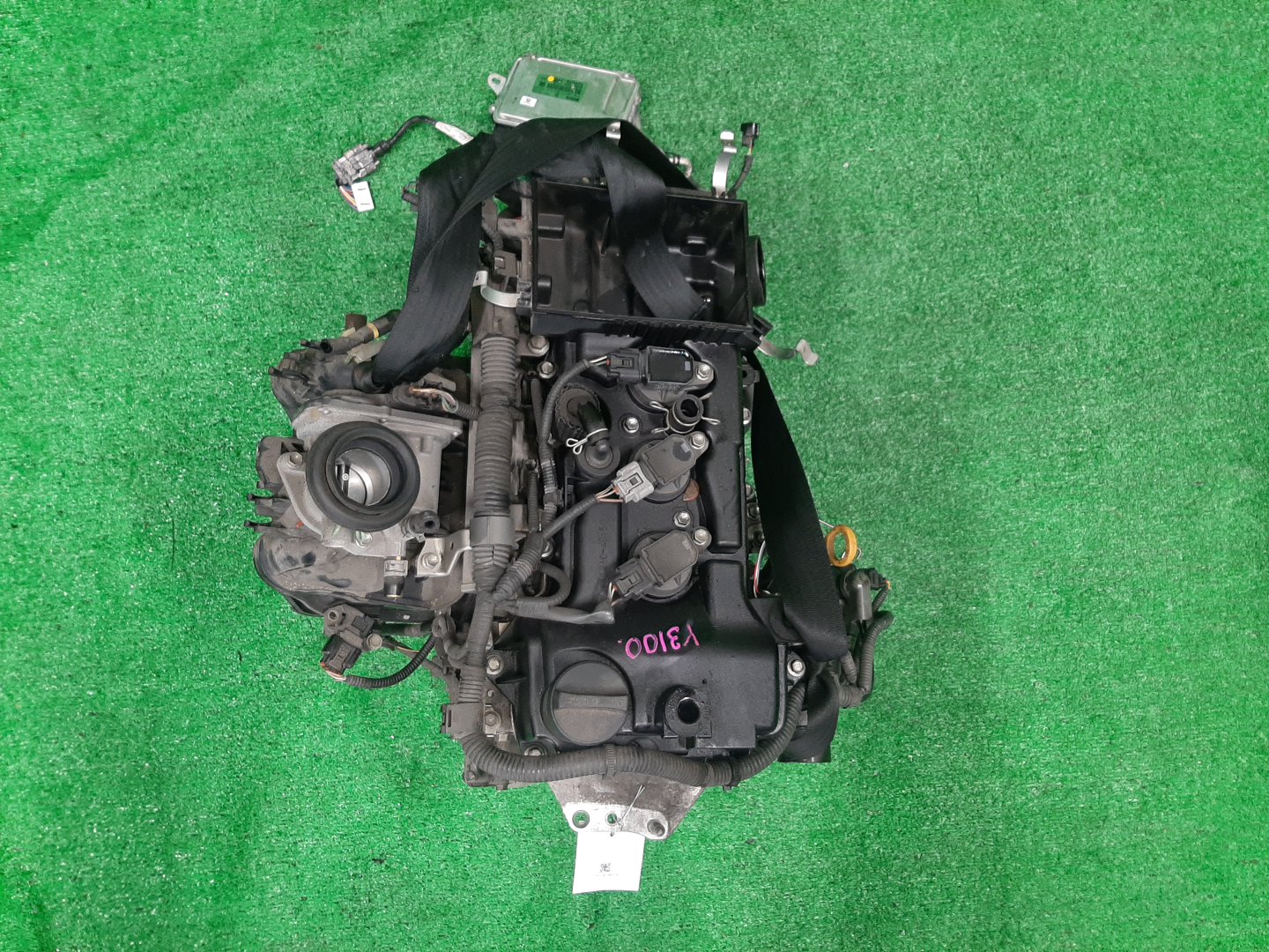 Двигатель TOYOTA VITZ KSP130 1KR-FE 2MOD 1 ракурс