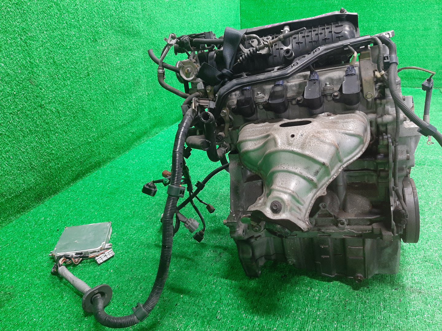 Двигатель HONDA MOBILIO, MOBILIO SPIKE GB2, GB1, GK1, GK2 L15A VTEC 3 ракурс