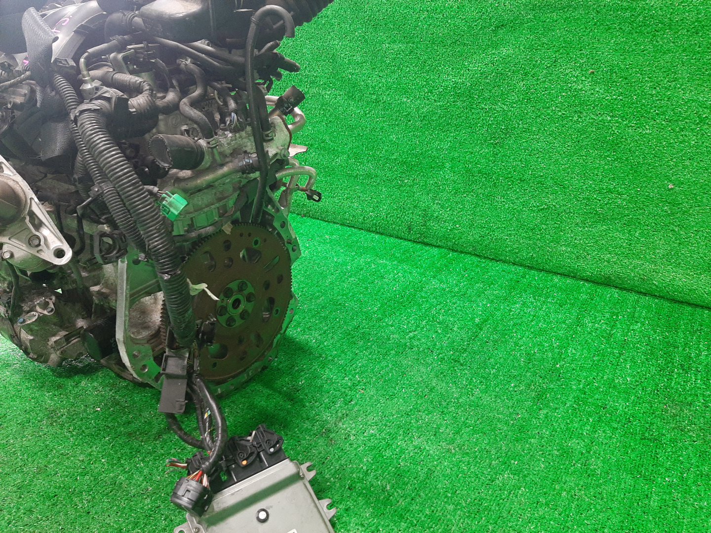 Двигатель NISSAN LANDY, SERENA SC25, CC25, C25 MR20DE 848450A 5 ракурс