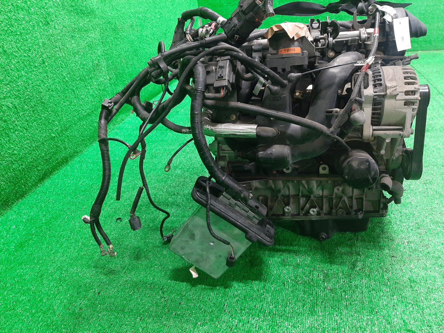 Двигатель MAZDA TRIBUTE EPEW YF 223443 3 ракурс