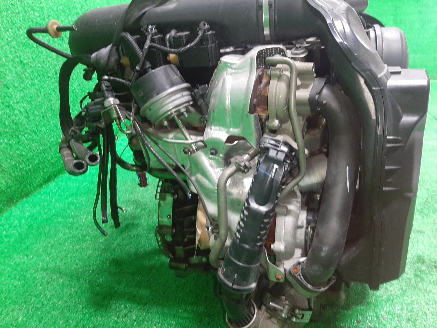 Двигатель VOLVO S90, V60, XC90, S60, V40, XC60 , FW, FS, MVA8, MV, DZ D4204T14 1520054 3 ракурс