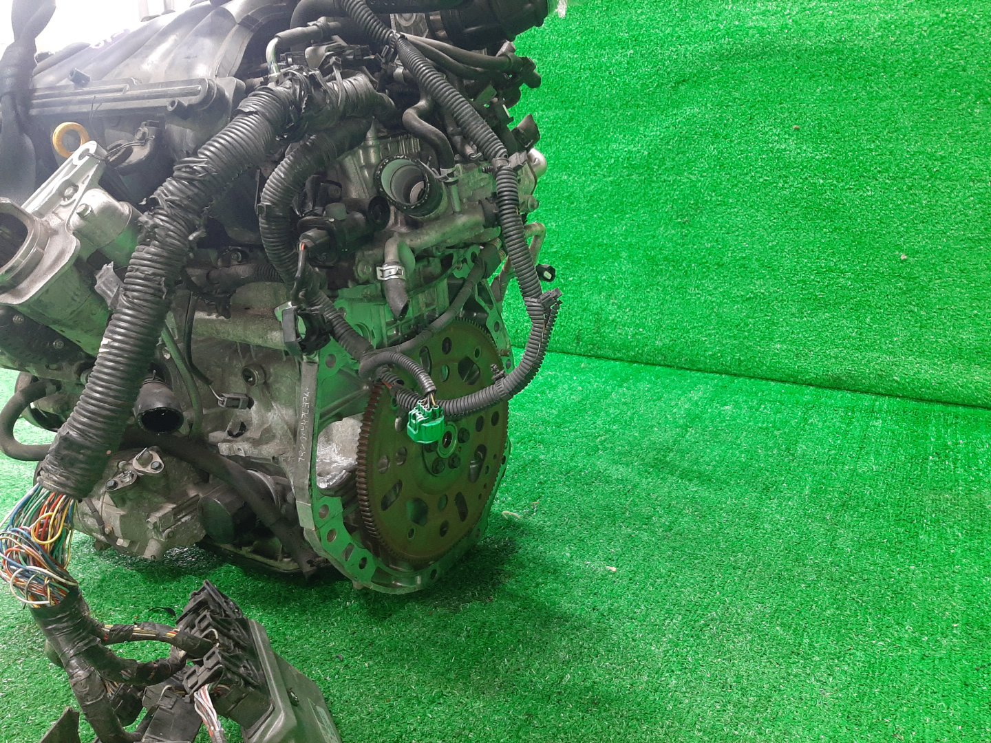 Двигатель NISSAN LANDY, SERENA SC25, CC25, C25 MR20DE 947037A 5 ракурс