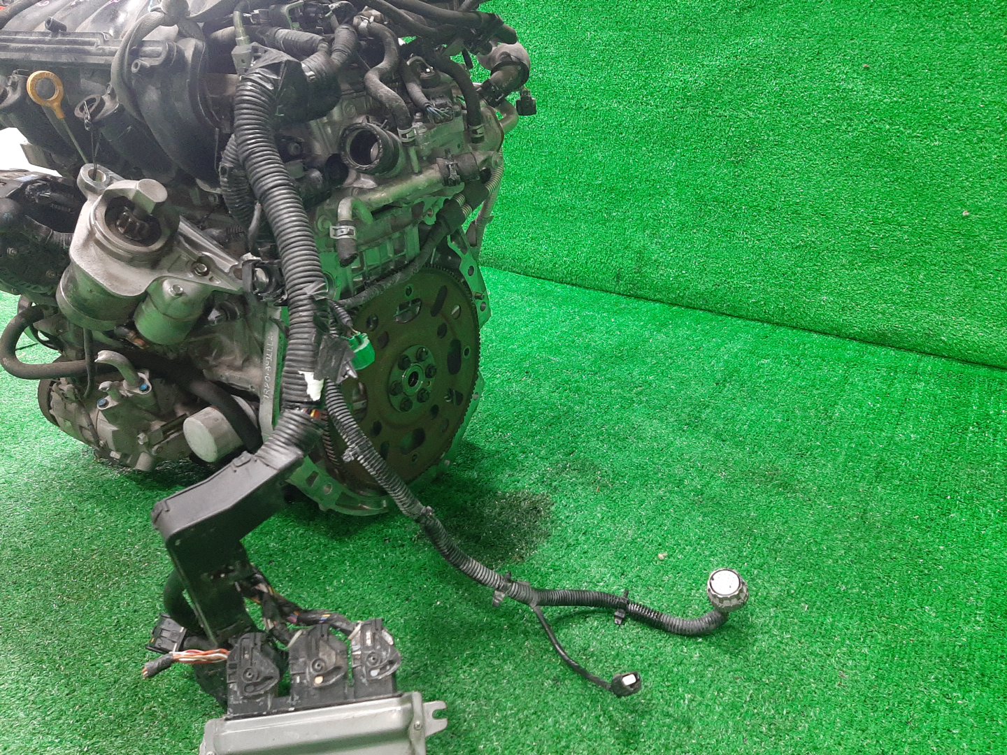 Двигатель NISSAN LANDY, SERENA SC25, CC25, C25 MR20DE 891000A 5 ракурс