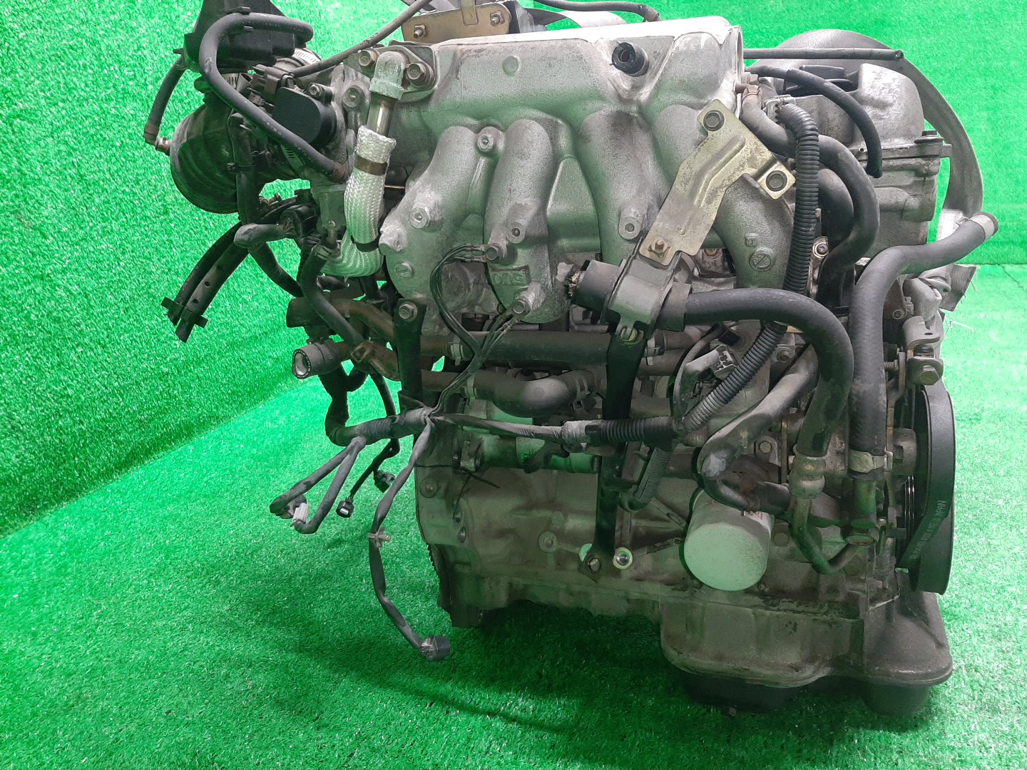 Двигатель NISSAN SERENA PC24 SR20DE 437362B 3 ракурс
