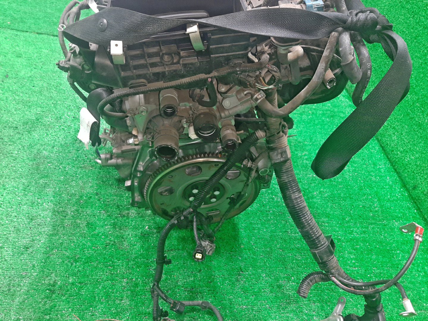 Двигатель TOYOTA VITZ KSP130 1KR-FE 2MOD 5 ракурс