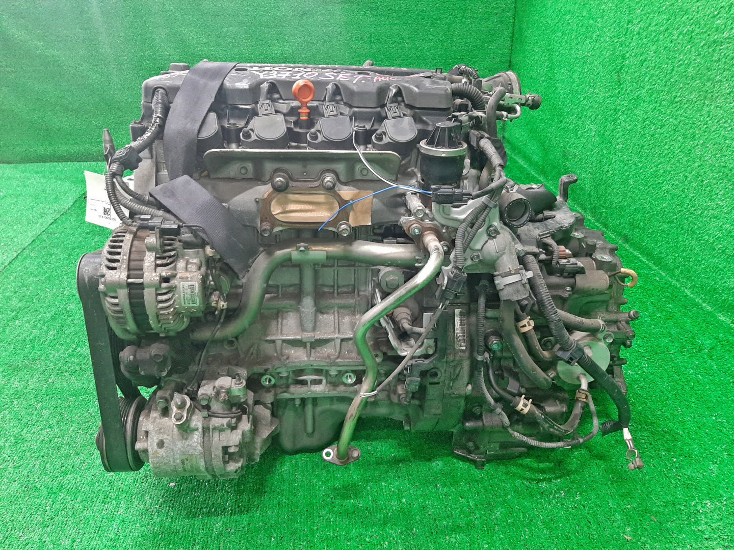 Двигатель HONDA CIVIC FD1 R18A SET 3 ракурс