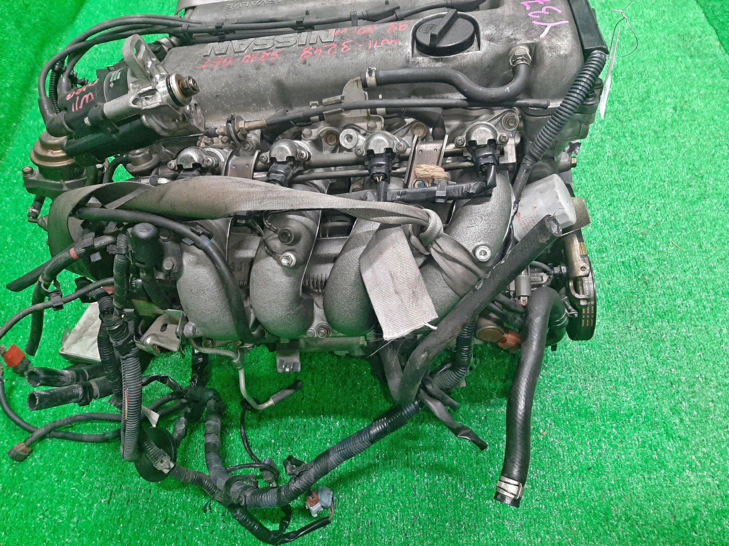 Двигатель NISSAN AVENIR PNW11 SR20DET 073026B 4 ракурс