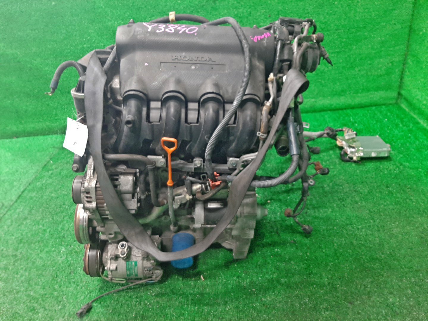 Двигатель HONDA AIRWAVE GJ1, GJ2 L15A VTEC 3 ракурс