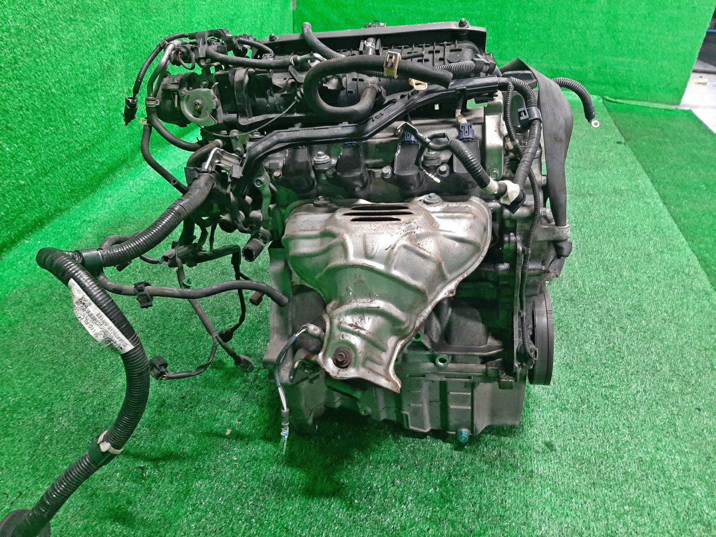 Двигатель HONDA AIRWAVE GJ1, GJ2 L15A VTEC 4 ракурс