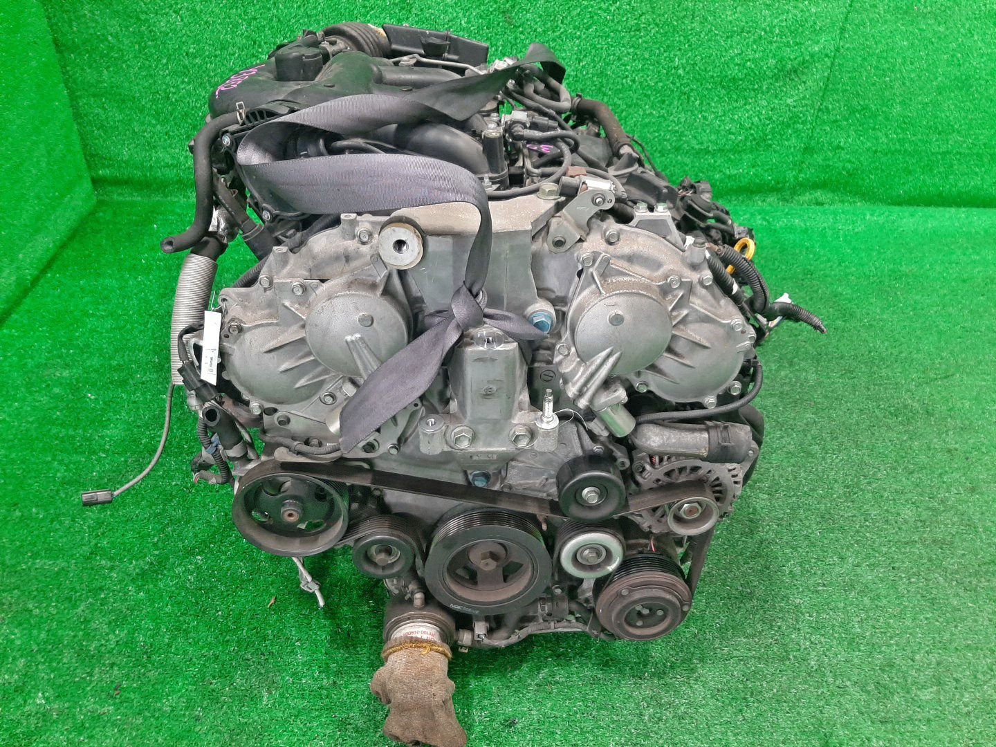Двигатель NISSAN TEANA J32 VQ25DE 409233A 2 ракурс