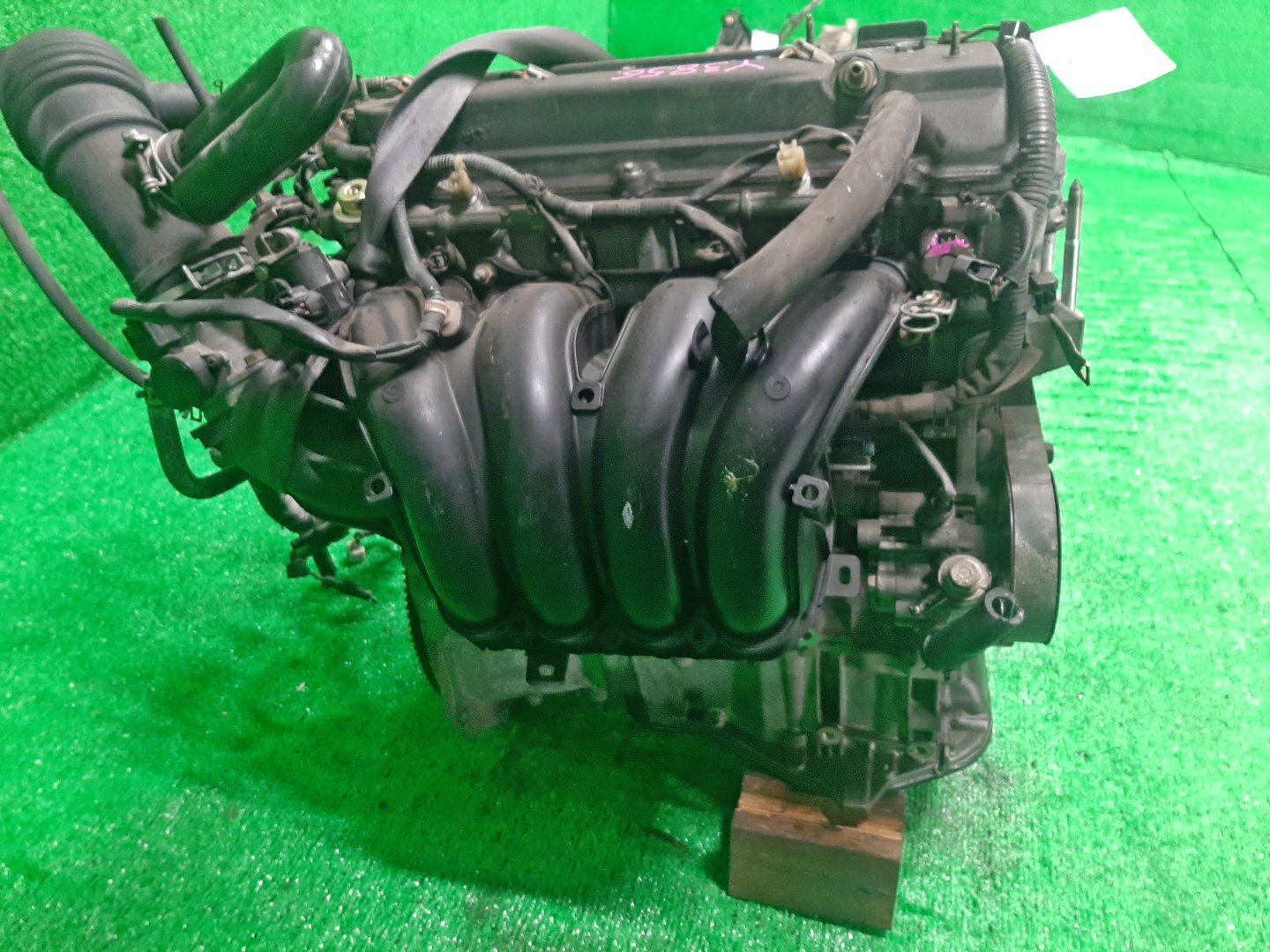 Двигатель TOYOTA IPSUM ACM21W, ACM26W 2AZ-FE MEX 4 ракурс Двигатель TOYOTA IPSUM ACM21W, ACM26W 2AZ-FE MEX 4 ракурс
