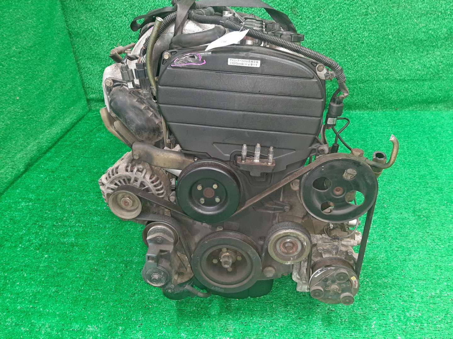 Двигатель MITSUBISHI DION CR9W 4G63 MD369884 2 ракурс