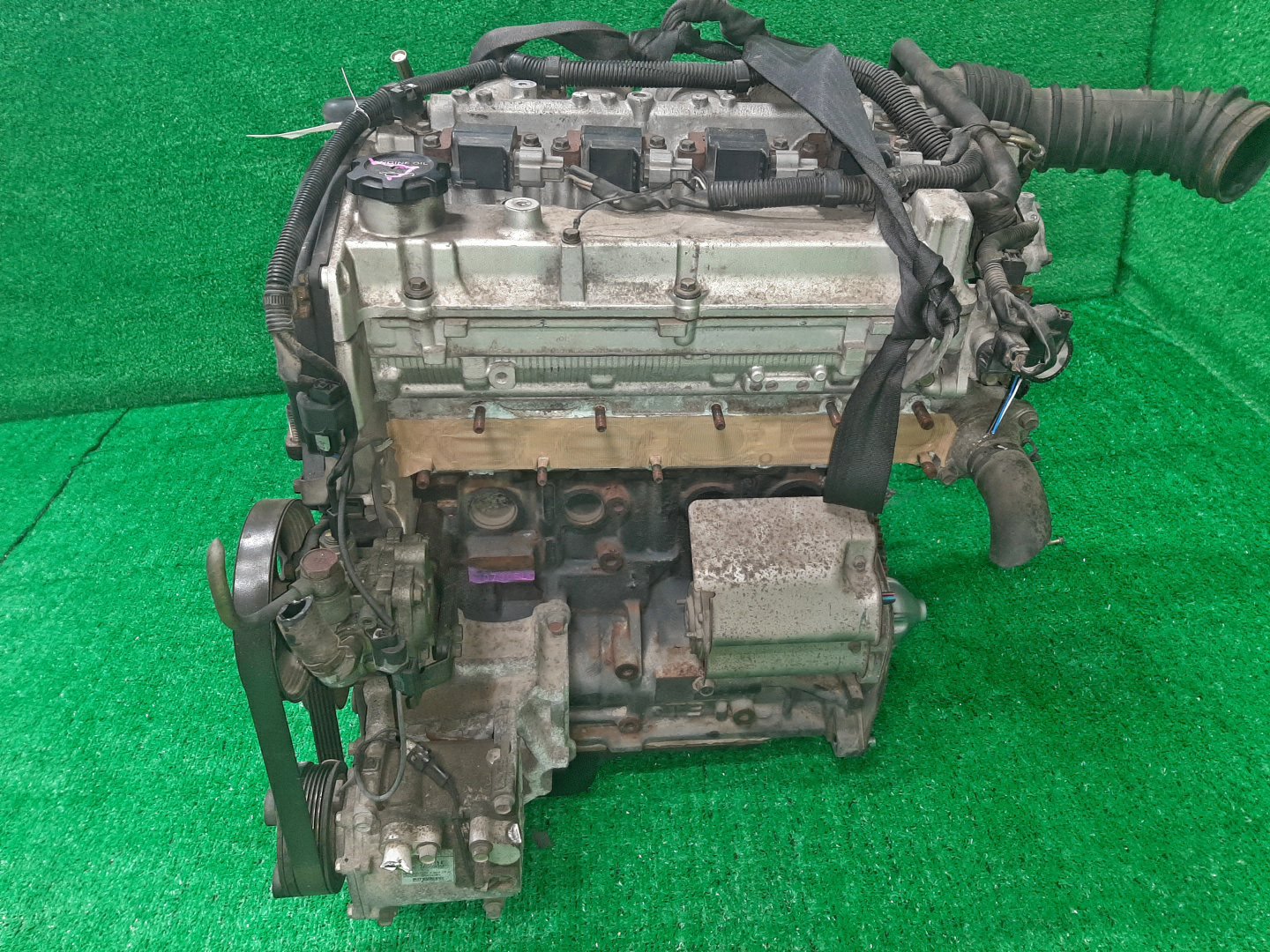 Двигатель MITSUBISHI DION CR9W 4G63 MD369884 3 ракурс