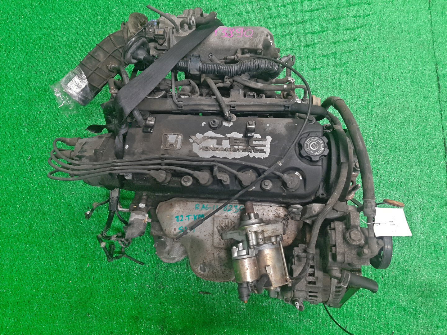 Двигатель HONDA ODYSSEY RA6, RA7 F23A 2318605 1 ракурс