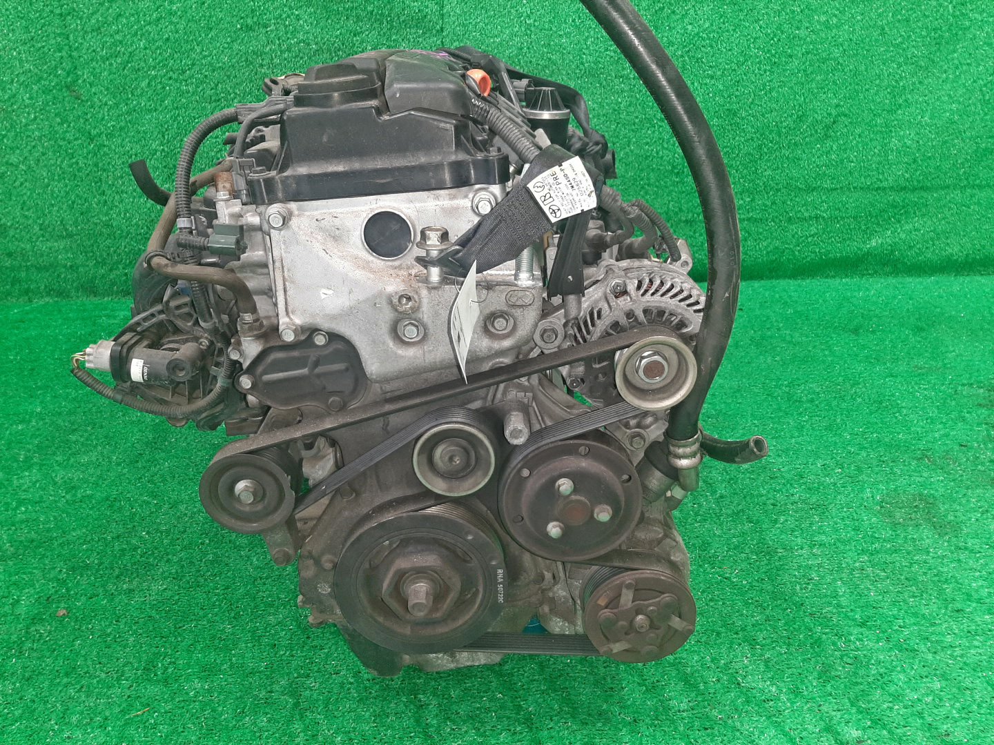 Двигатель HONDA CIVIC FD1 R18A SET 2 ракурс