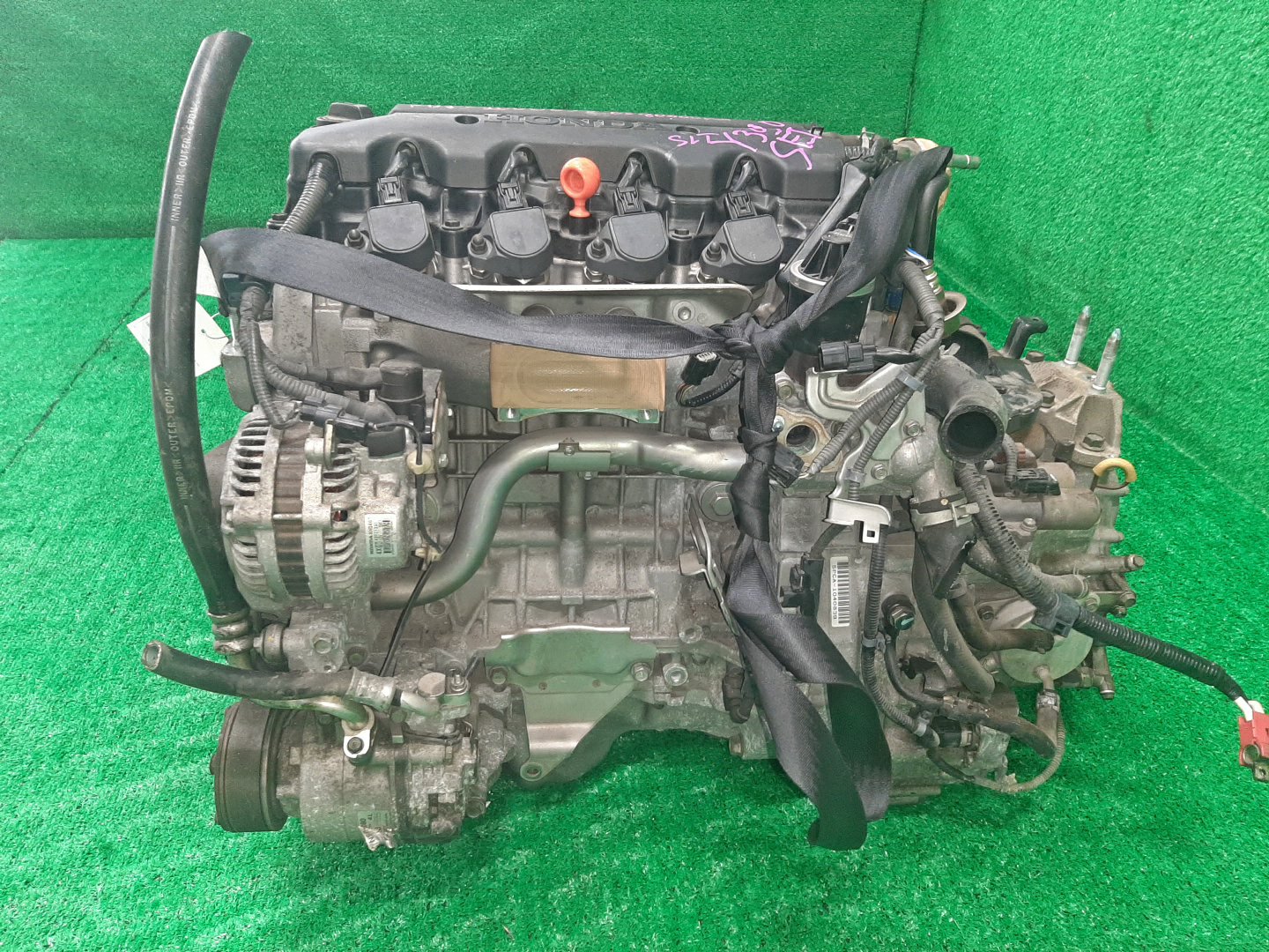 Двигатель HONDA CIVIC FD1 R18A SET 3 ракурс