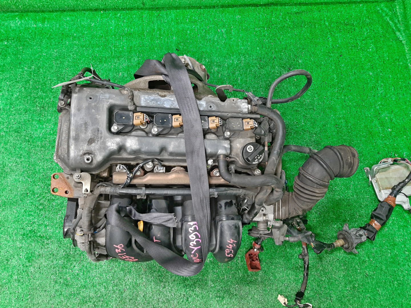 Двигатель TOYOTA VOLTZ ZZE136 1ZZ-FE MEX 1 ракурс