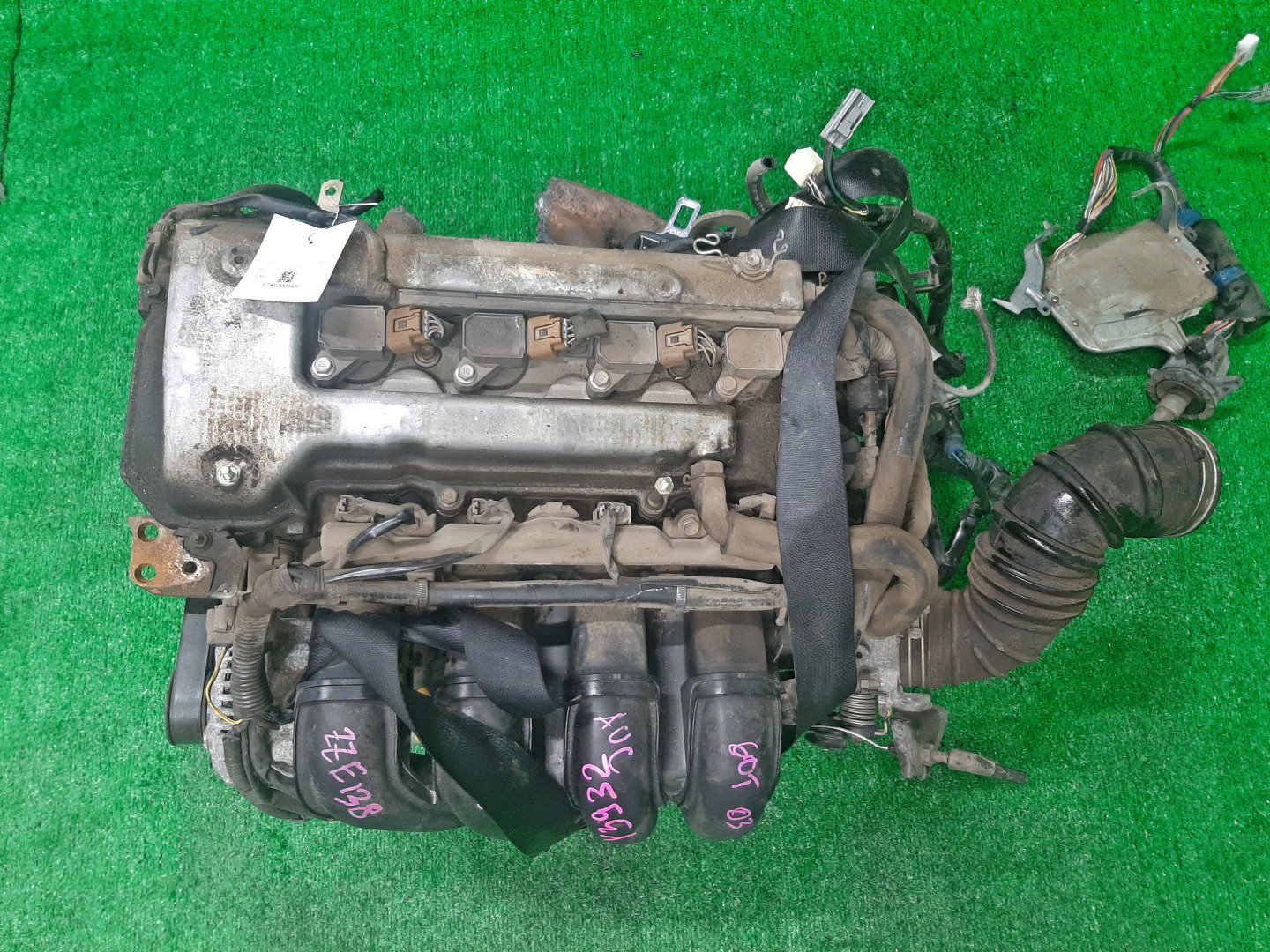 Двигатель TOYOTA VOLTZ ZZE138 1ZZ-FE MEX 1 ракурс