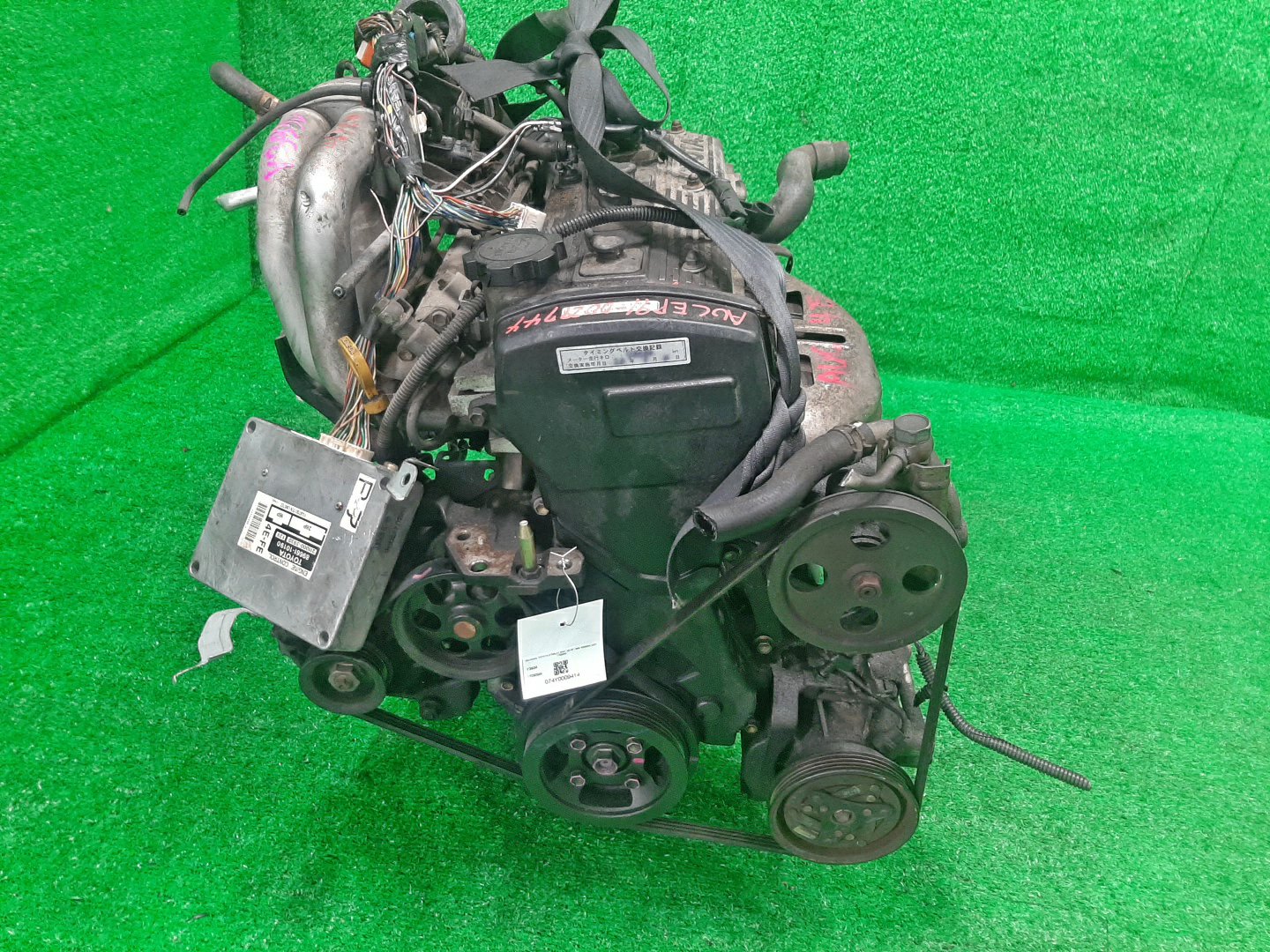 Двигатель TOYOTA COROLLA, SPRINTER, CORSA, STARLET, TERCEL, COROLLA II, CYNOS EE101, EE102, EE111, EE100, EL41, EL51, EP82, EP91, EL52 4E-FE TPAM 2 ракурс